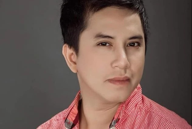 Ca si Quang Toan qua doi o tuoi 45 hinh anh