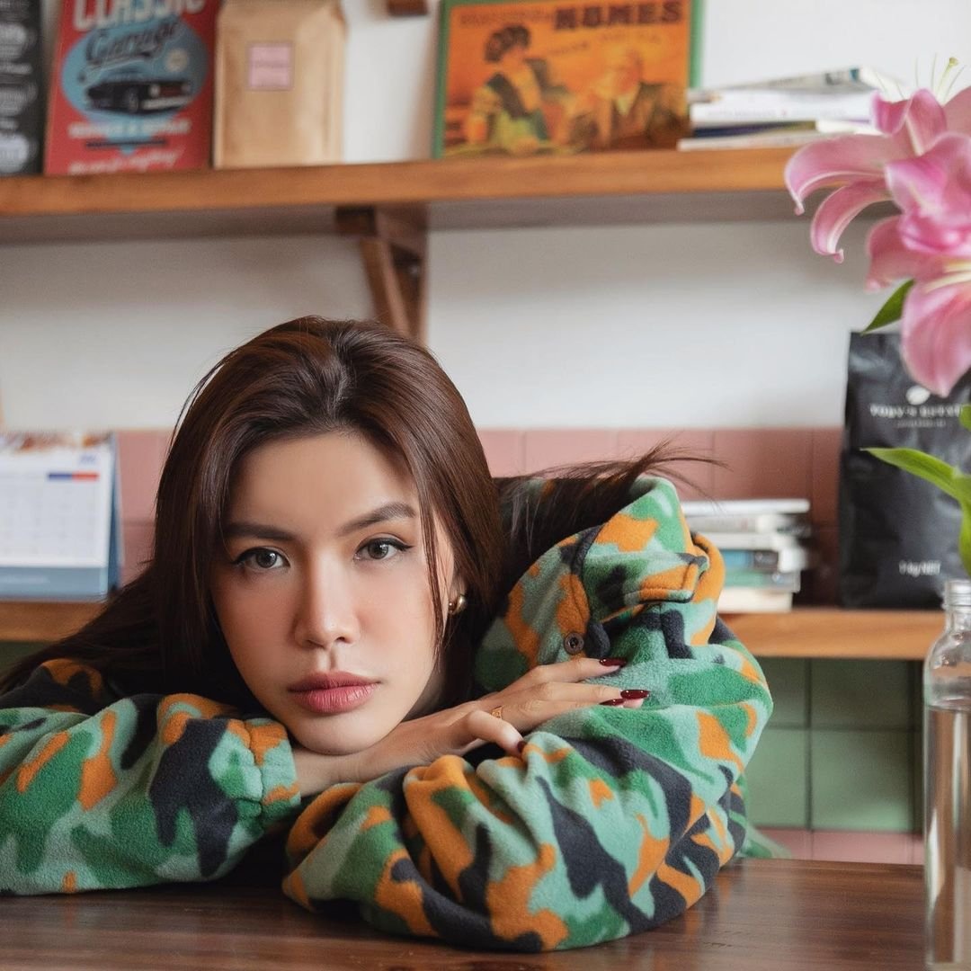 nghe si mac di chung hau covid anh 1