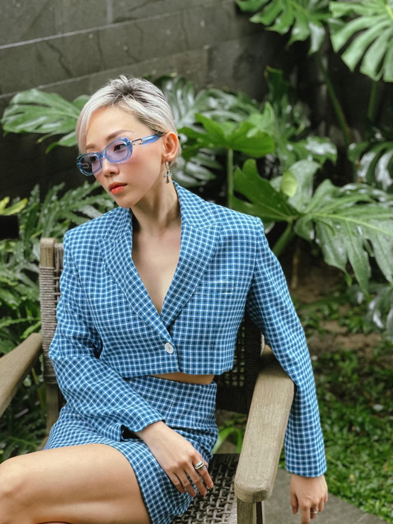 tieu vy mac covid-19 anh 2