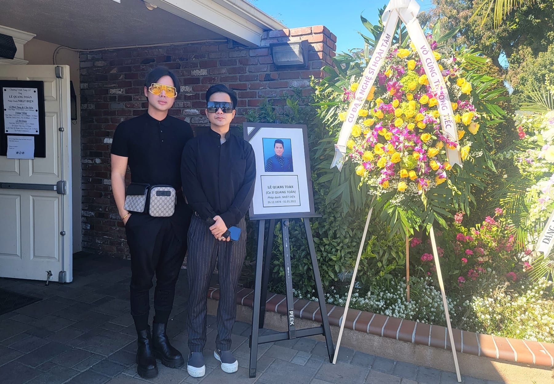 le tang ca si quang toan anh 1