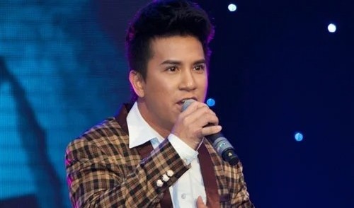 Gia dinh, dong nghiep tien biet ca si Quang Toan hinh anh