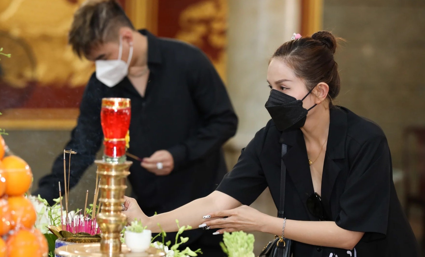 Kha Nhu, Tran Phong vieng dao dien Vu Minh hinh anh