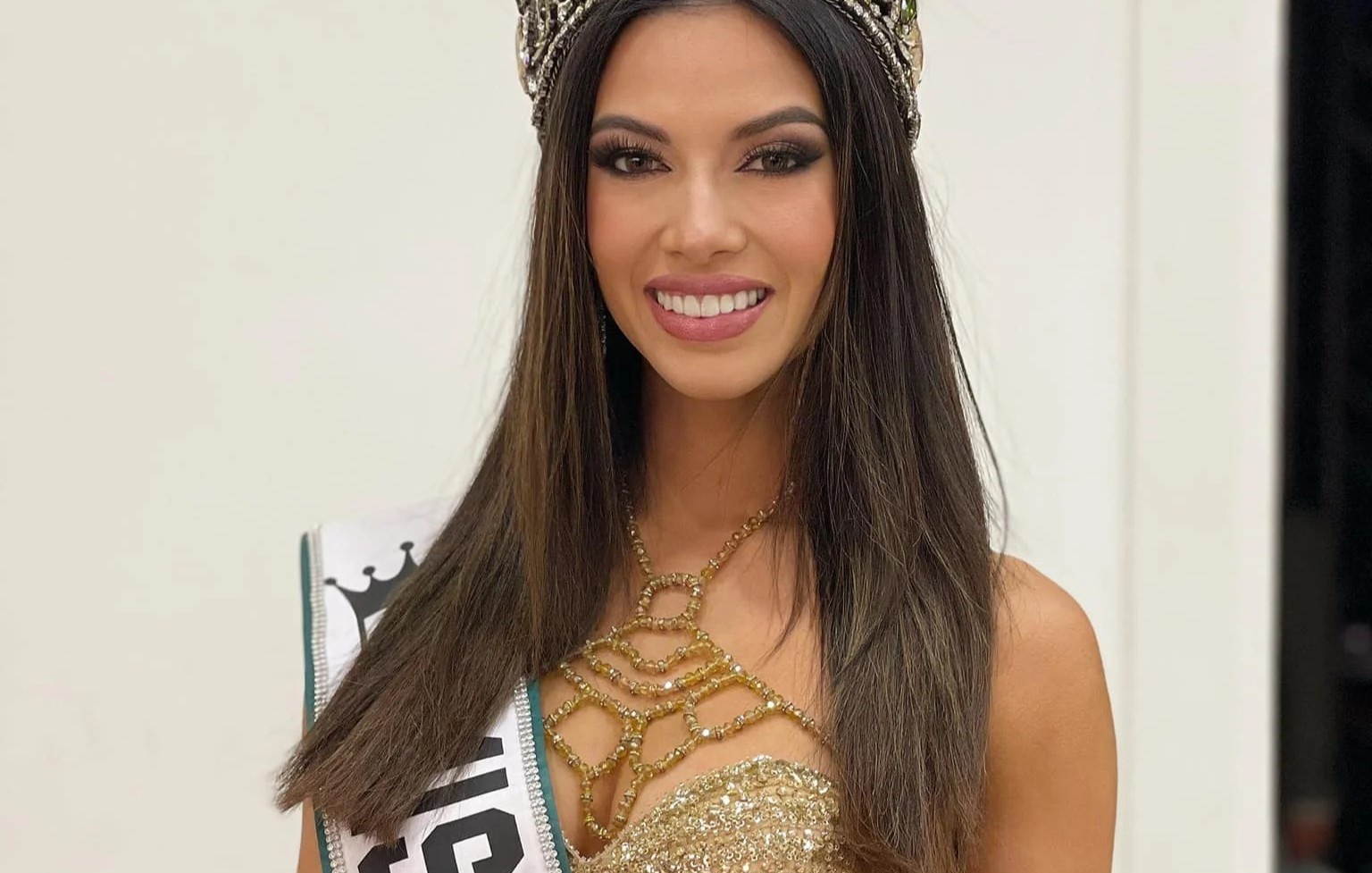 Nguoi dep Philippines dang quang Miss Eco International 2022 hinh anh