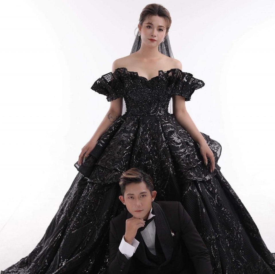 thành viên HKT cưới ảnh 2 thanh vien HKT cuoi anh 2