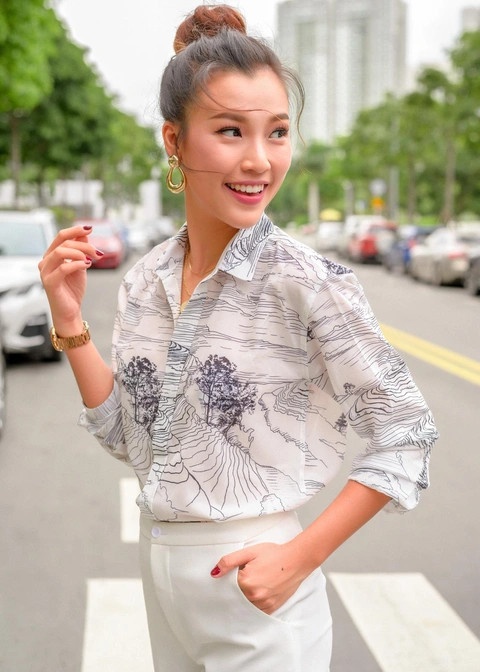 hoang oanh ly hon anh 1