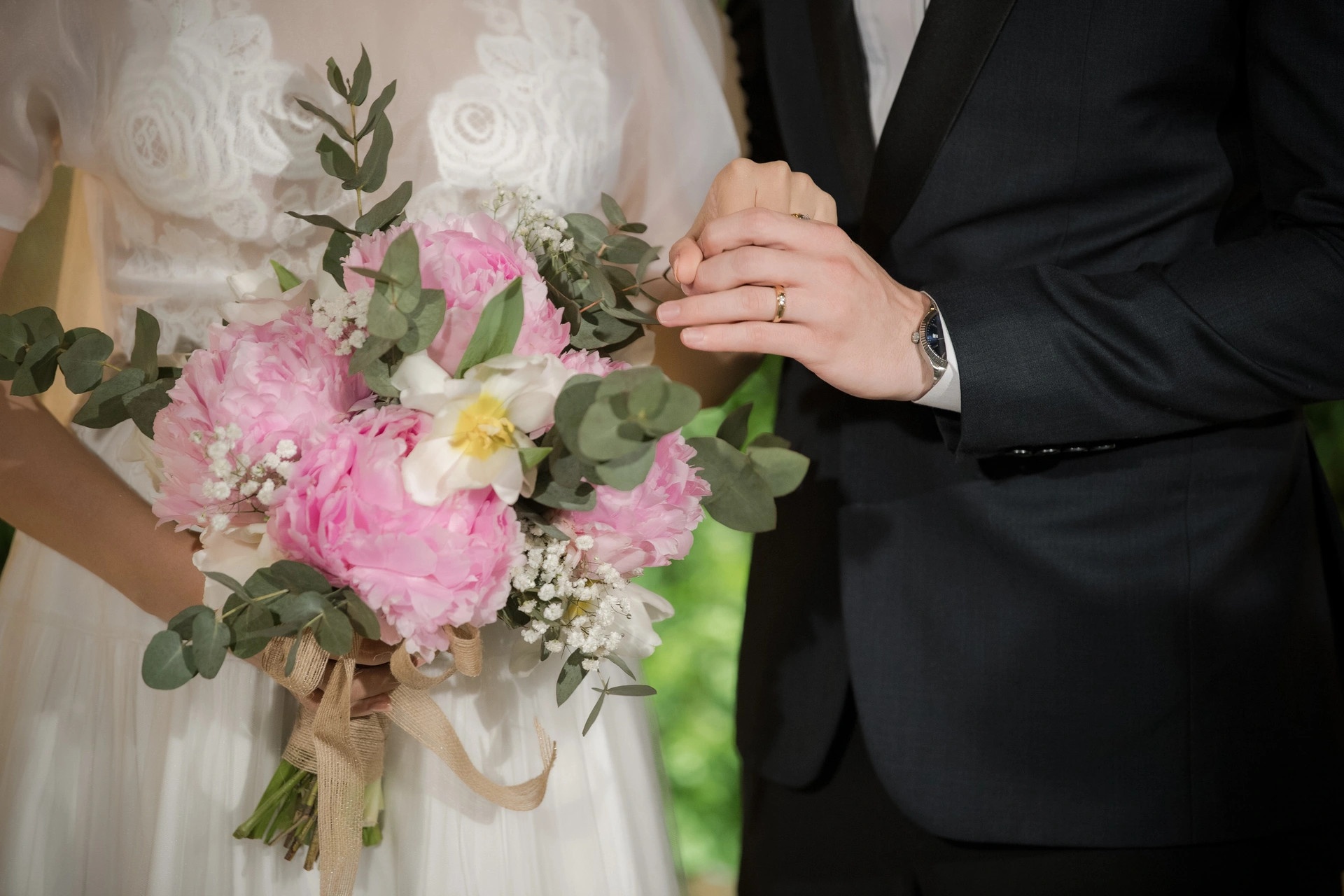 hoang oanh ly hon anh 4