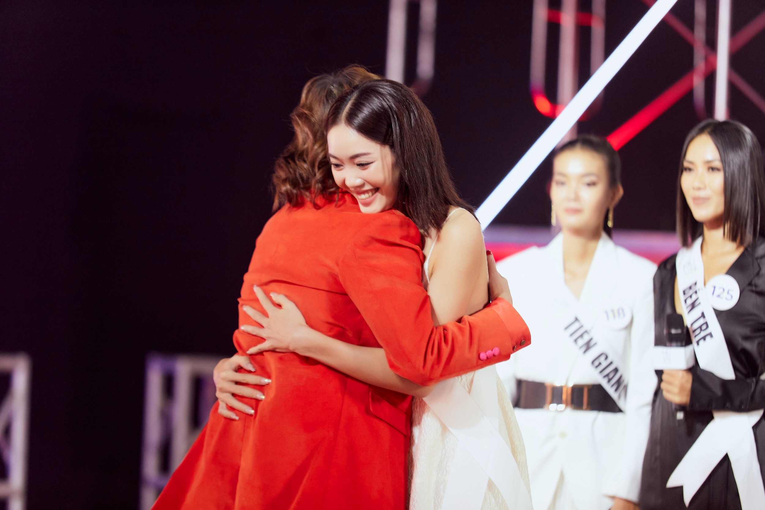 thi sinh huynh pham thuy tien anh 3