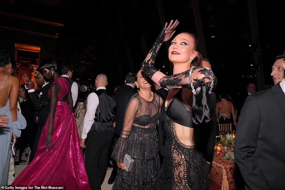 Met Gala 2022 anh 15