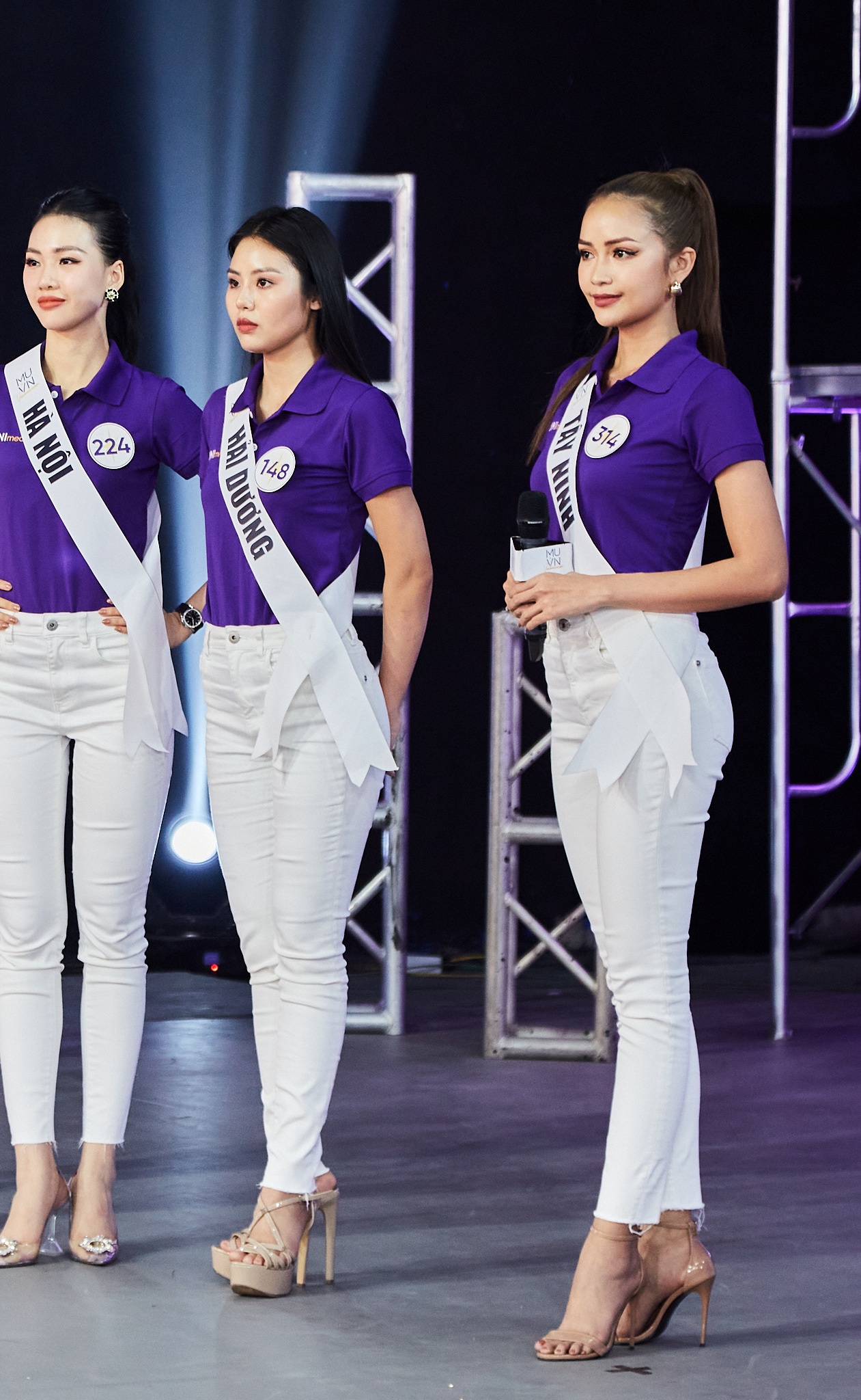 thi sinh hoa hau hoan vu viet nam tranh luan anh 6