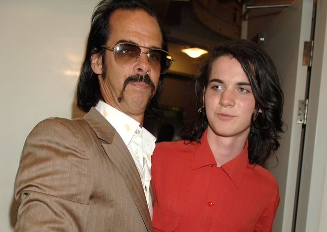 Con trai Nick Cave qua doi o tuoi 31 sau 2 ngay ra tu hinh anh