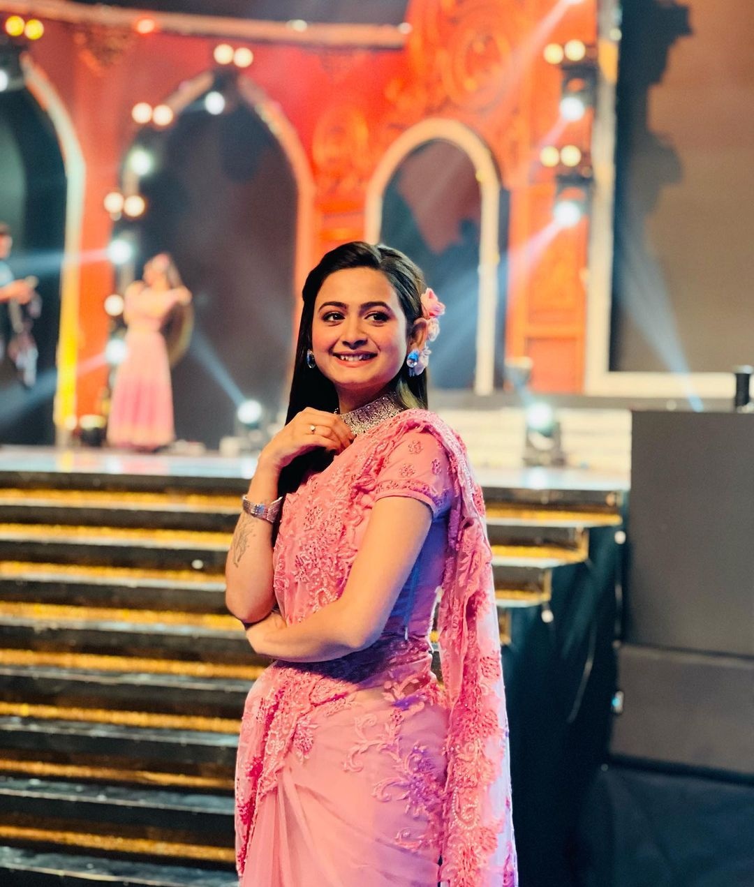 Pallavi Dey qua doi anh 1