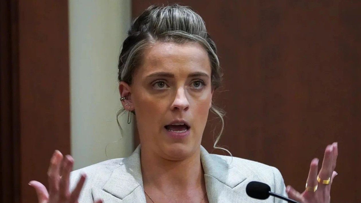 Em gai Amber Heard da khai gi o phien toa? hinh anh