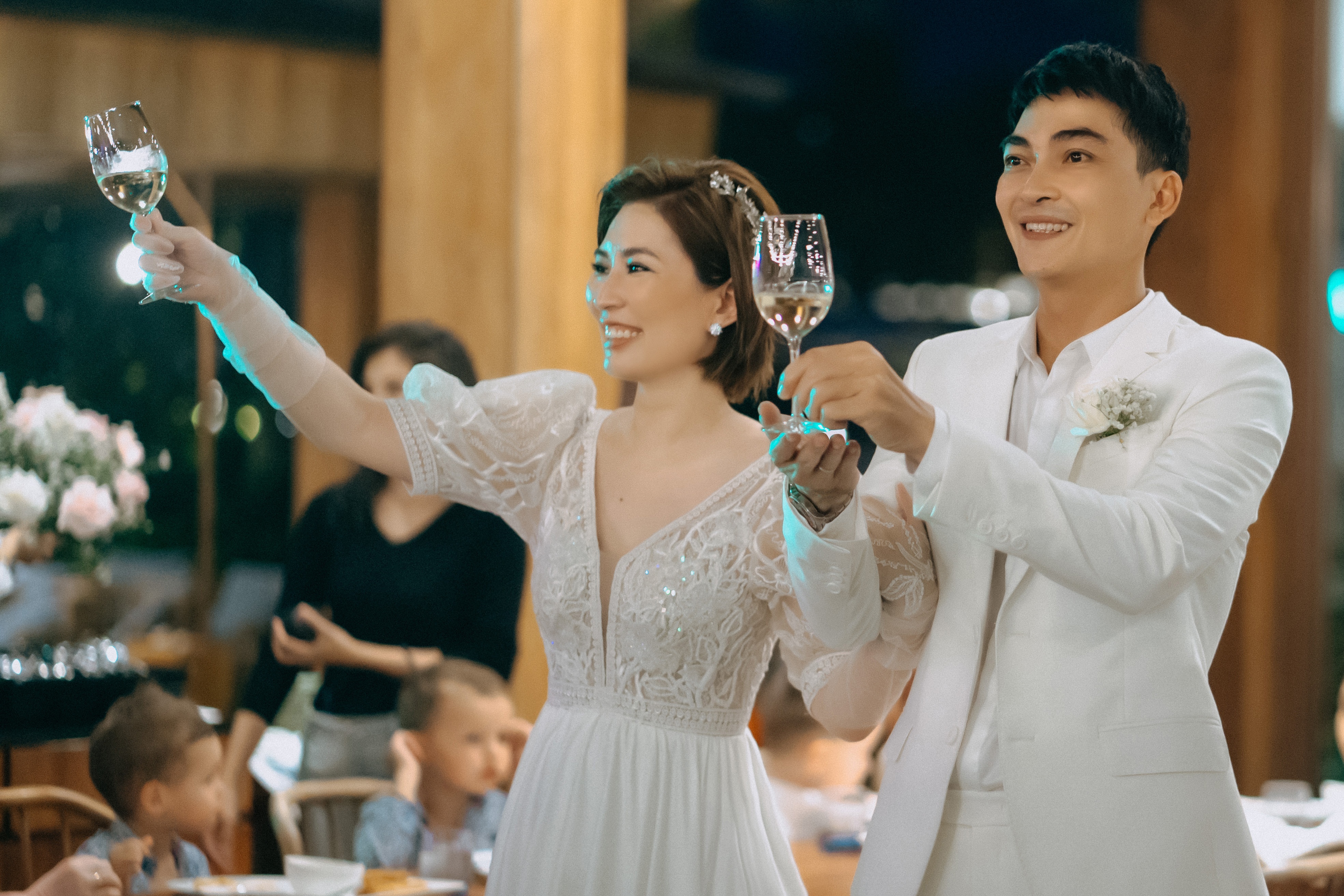 dien vien khuong ngoc ket hon anh 8