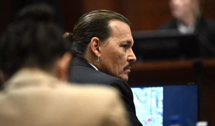 Chuyen gia tam than: 'Johnny Depp co hanh vi cua ke bao luc' hinh anh