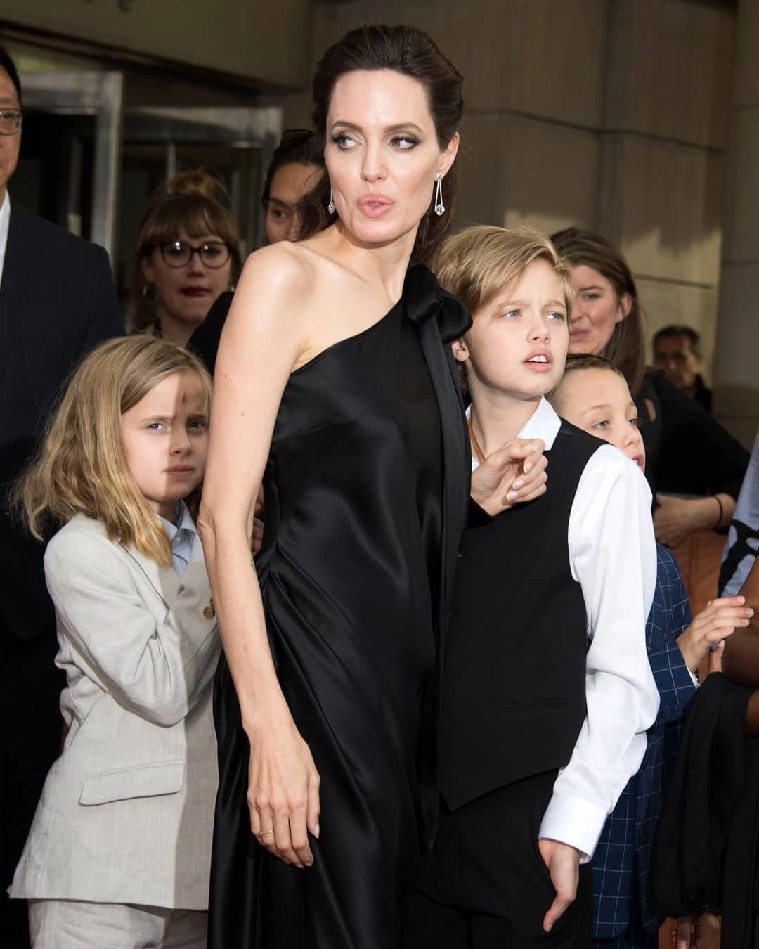 Shiloh va Vivienne anh 12