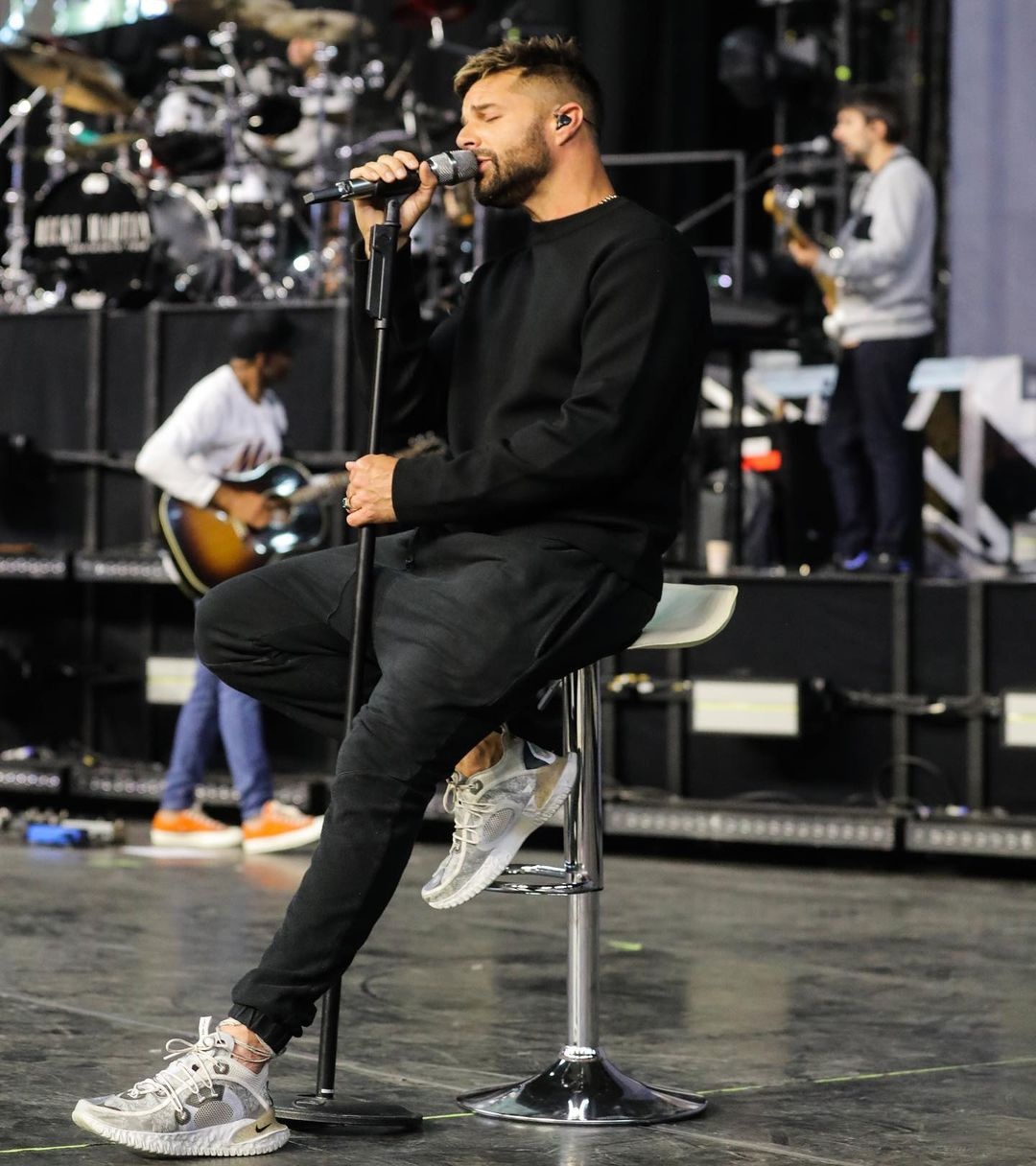 Ricky Martin ở tuổi 51 ảnh 8 Ricky Martin o tuoi 51 anh 8