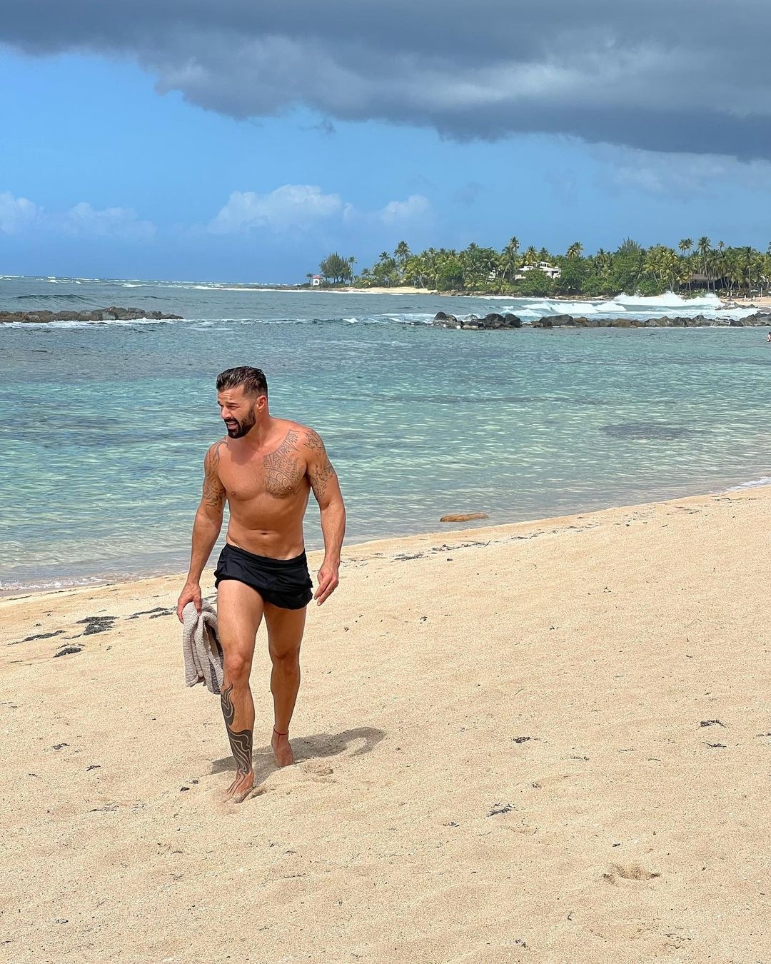 Ricky Martin o tuoi 51 anh 4