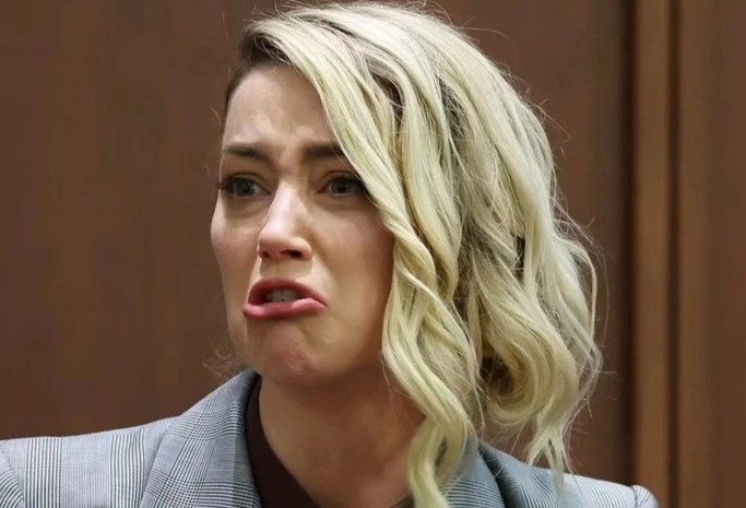 Nhung ngay dau kho, met moi nhat cuoc doi Amber Heard hinh anh