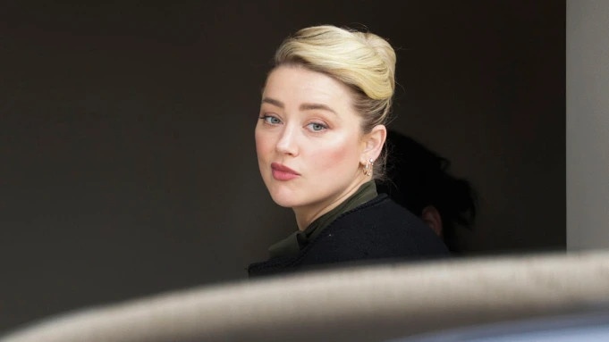 phien toa cua Amber Heard va Depp anh 2