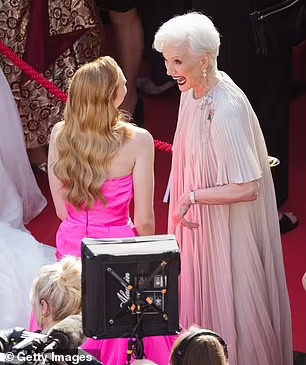 ban gai cua ty phu Elon Musk anh 2