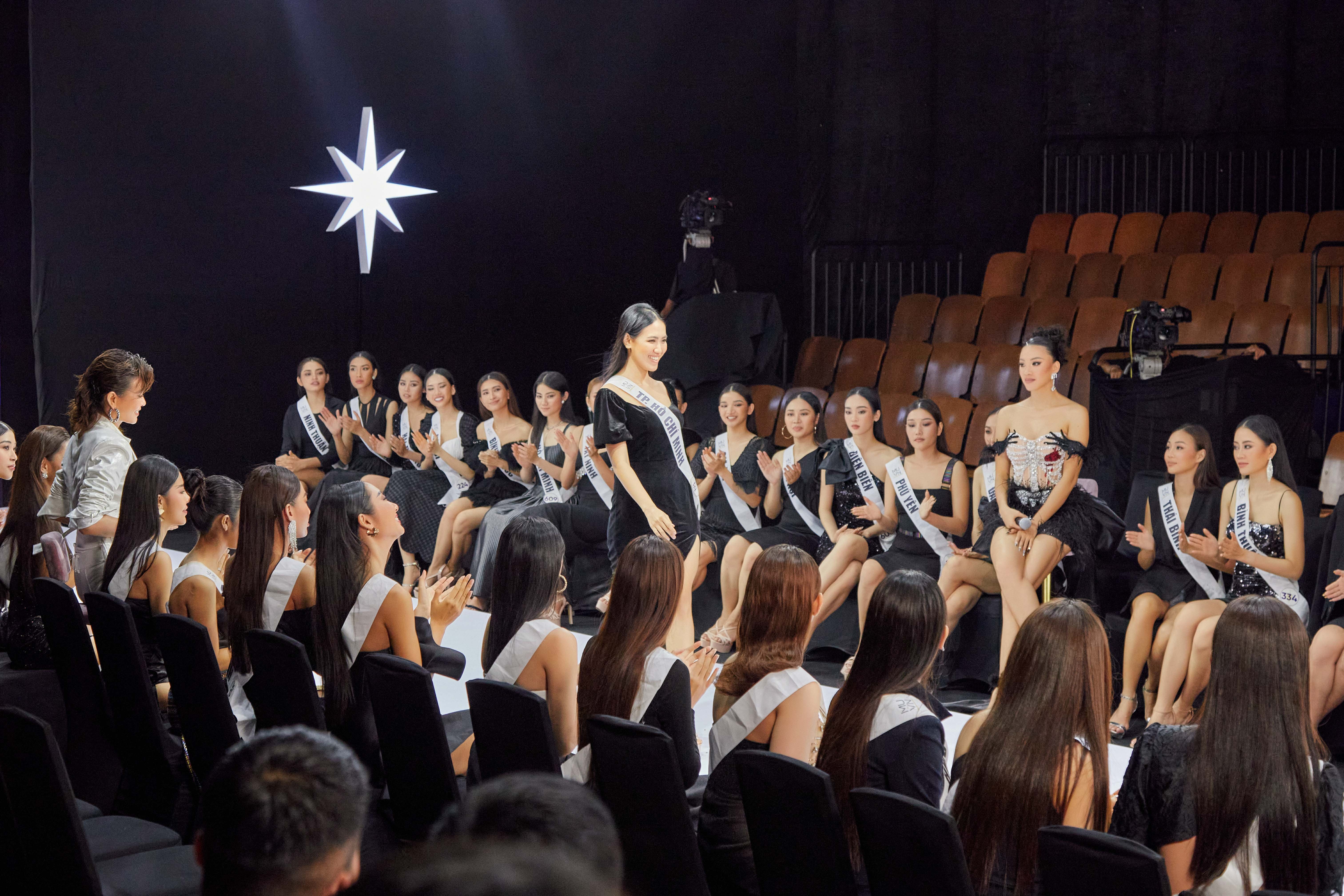 hoa hau hoan vu viet nam anh 5