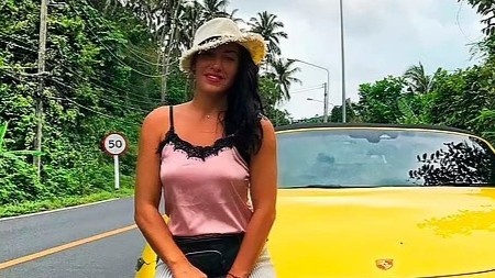 Nu nguoi mau qua doi sau khi roi tu can ho 8 tang o Thai Lan hinh anh