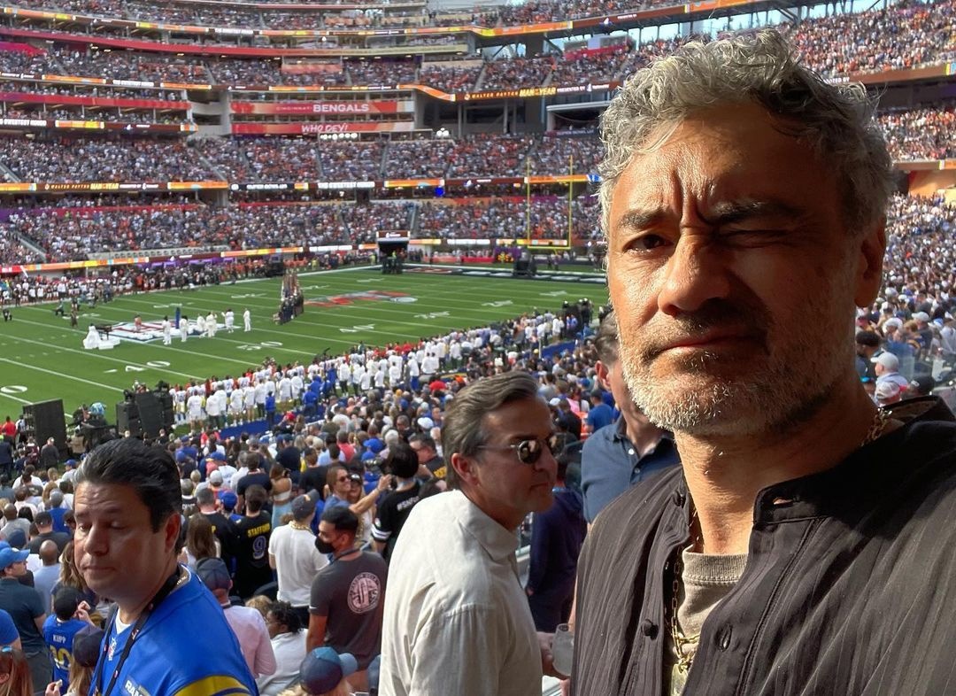 Taika Waititi va Rita Ora anh 7