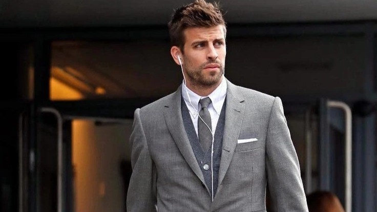 Thong tin ban gai moi cua Pique hinh anh