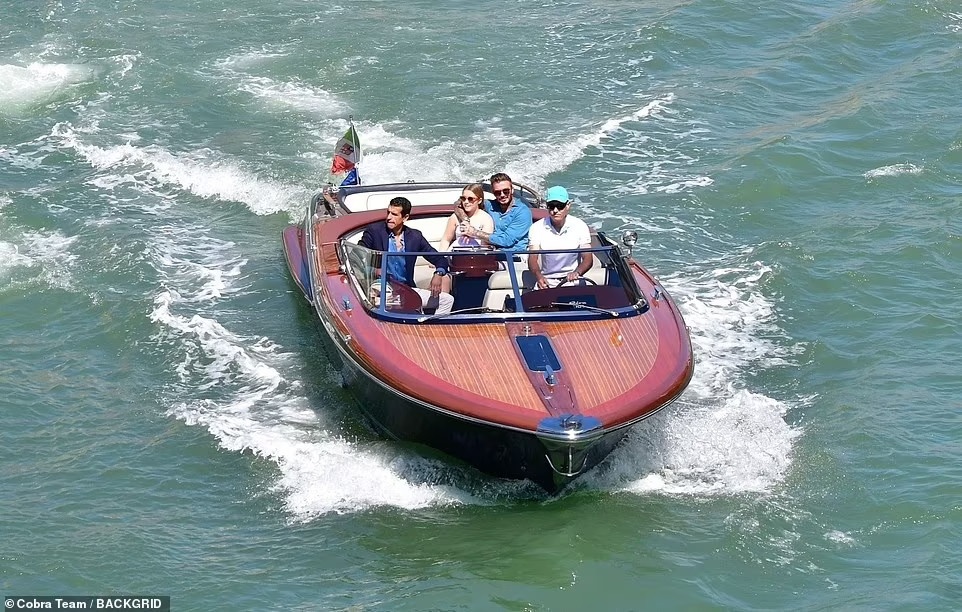 con gai david beckham anh 9