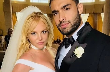 Sam Asghari khong nhan duoc mot xu neu ly hon Britney Spears hinh anh