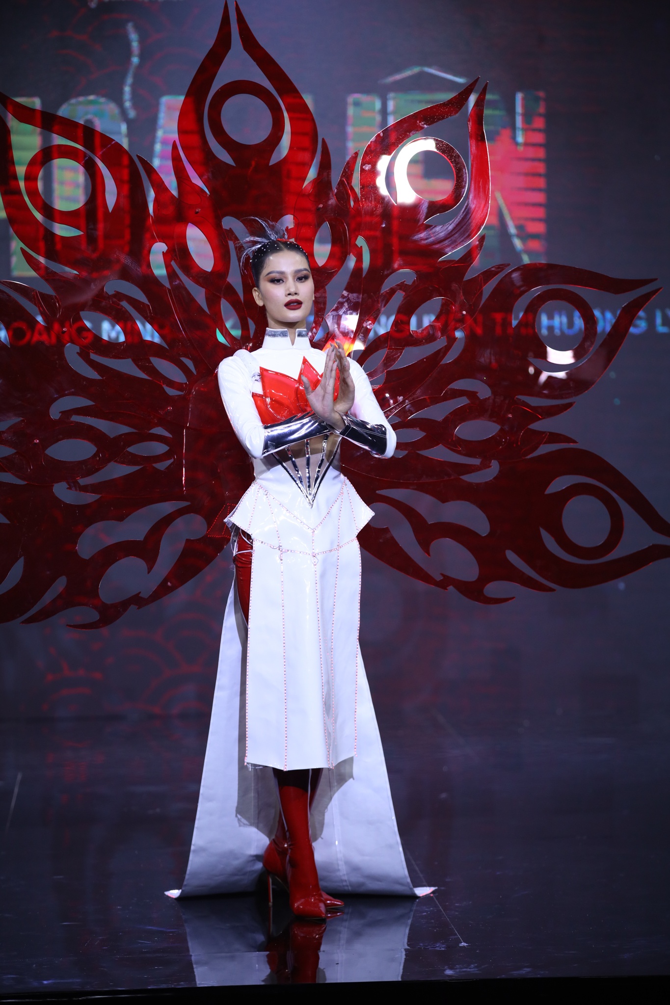 dang thu huyen hoa khoi bong chuyen anh 12