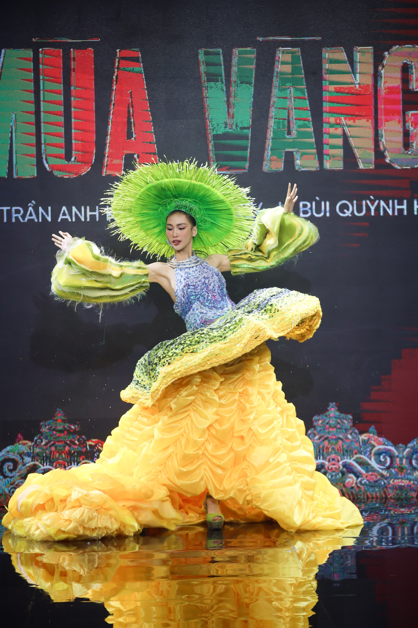 dang thu huyen hoa khoi bong chuyen anh 15