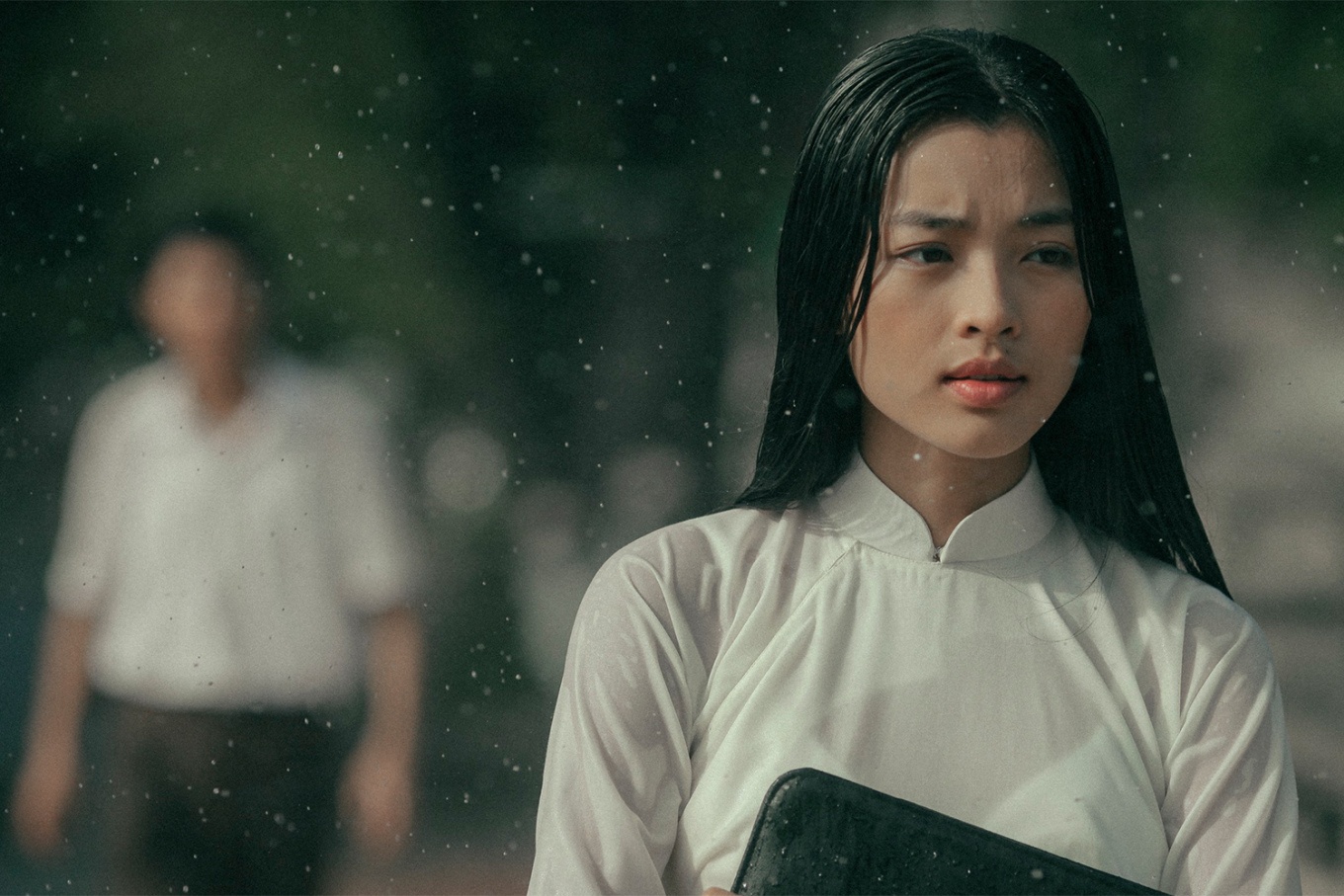 review Em va Trinh anh 9