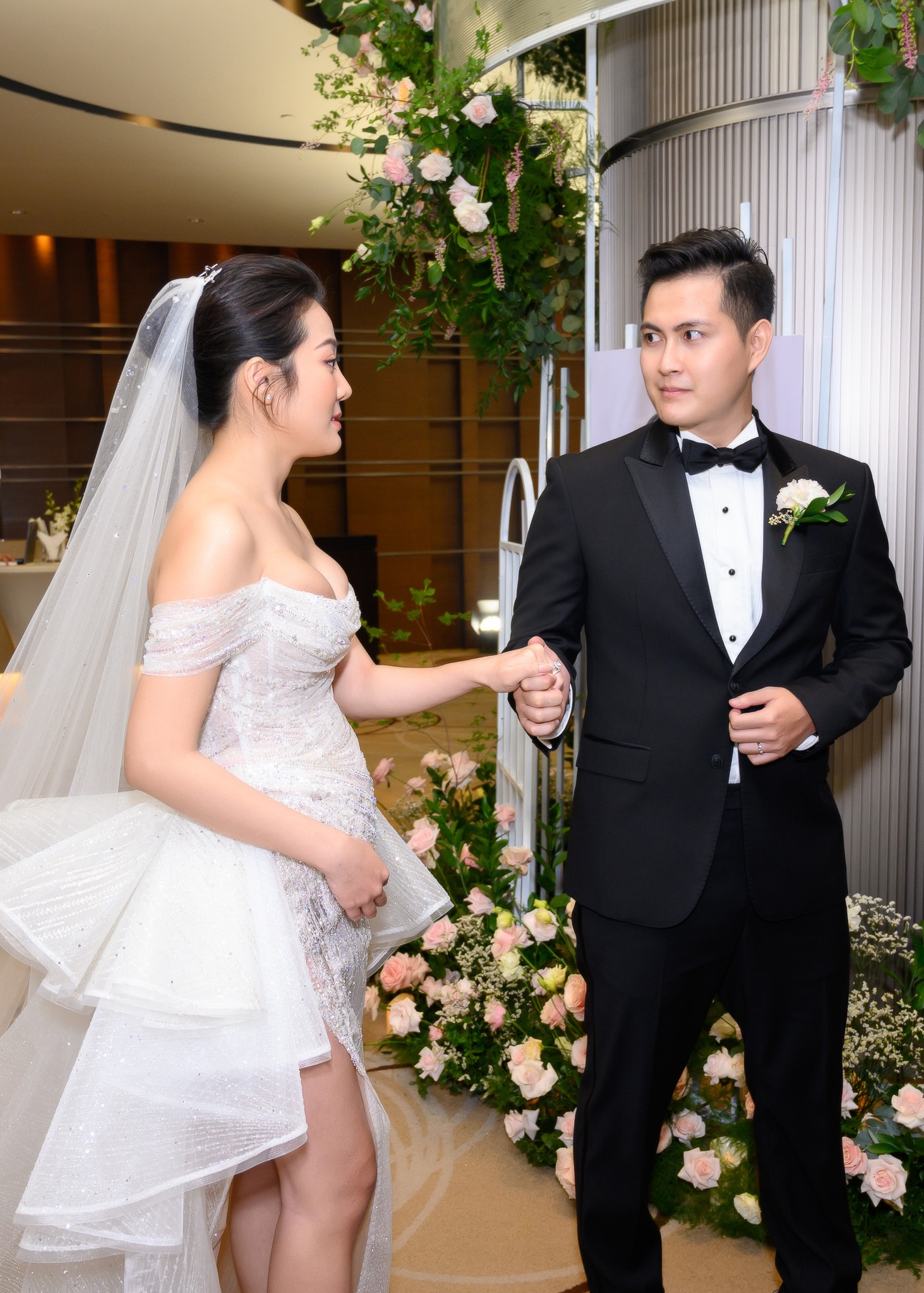 dien vien karen nguyen ket hon anh 8