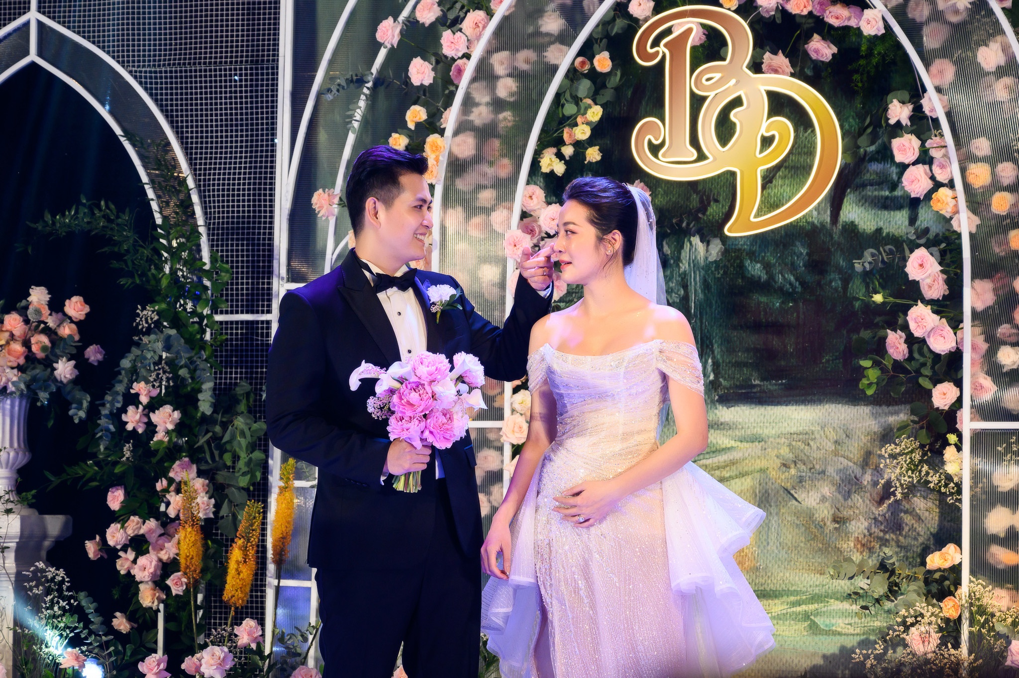 dien vien karen nguyen ket hon anh 11