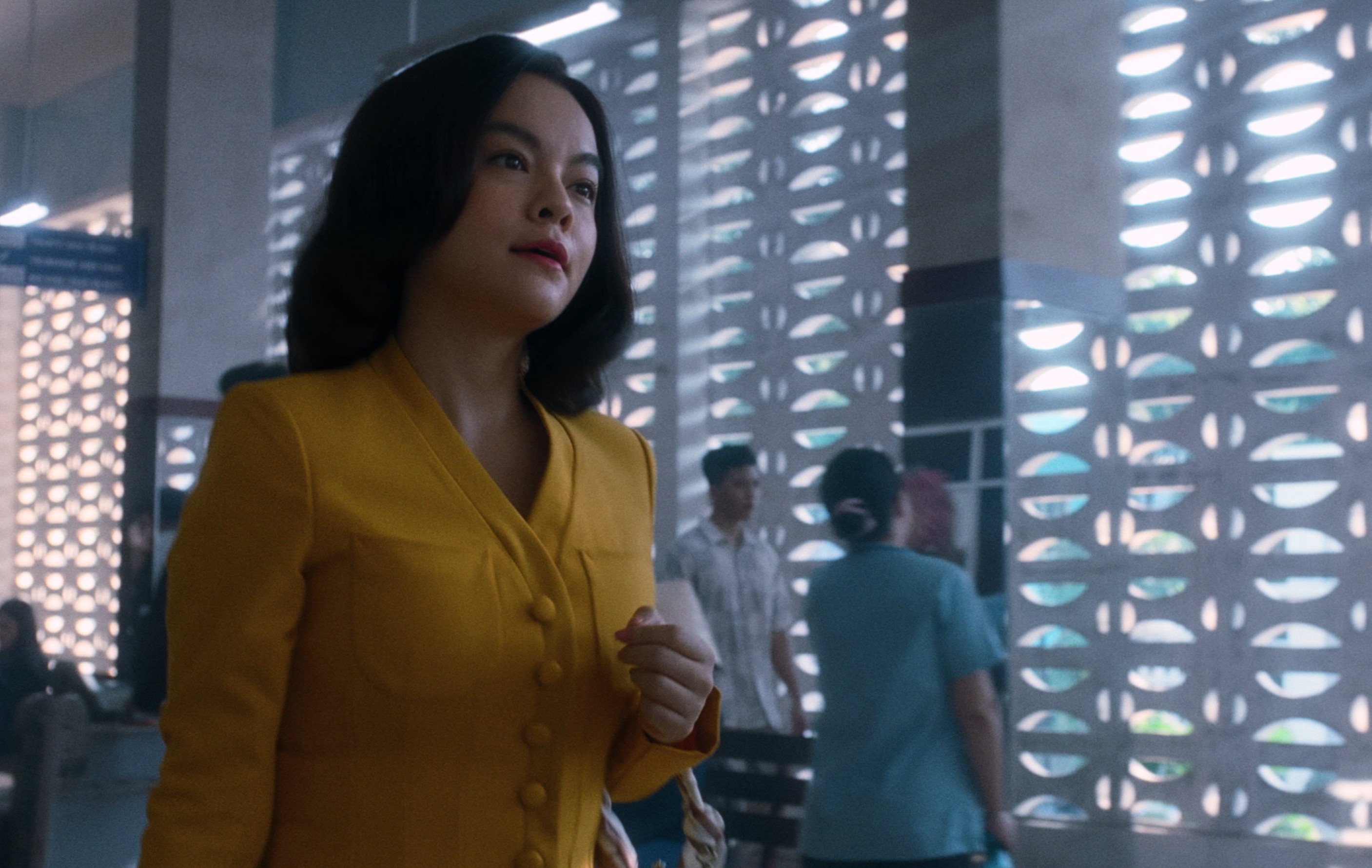 review Em va Trinh anh 1