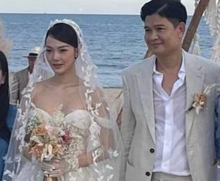 Minh Hang giau chong den cung hinh anh