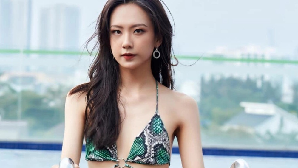 Nguoi mau anh cao 1,82 m o Hoa hau Hoan vu Viet Nam hinh anh