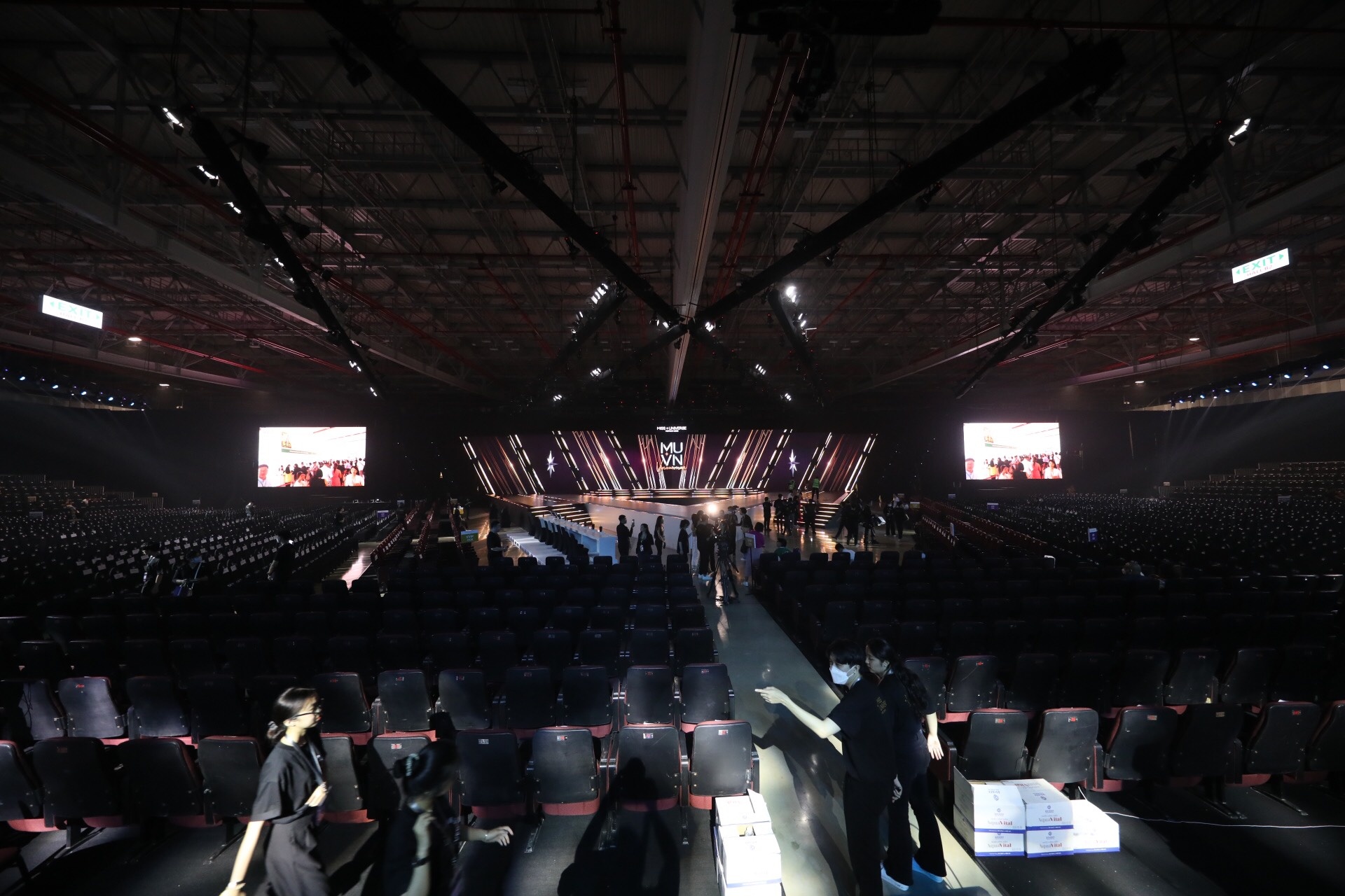 hoa hau hoan vu viet nam anh 1