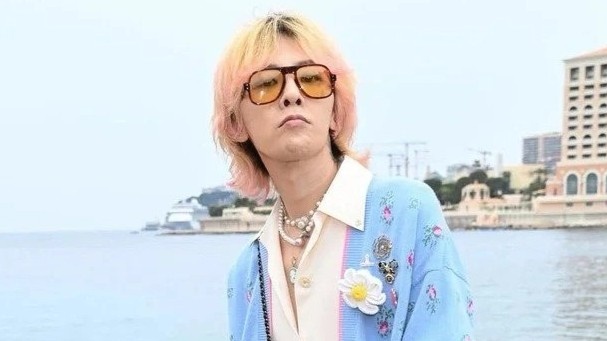 G-Dragon tro lai hinh anh