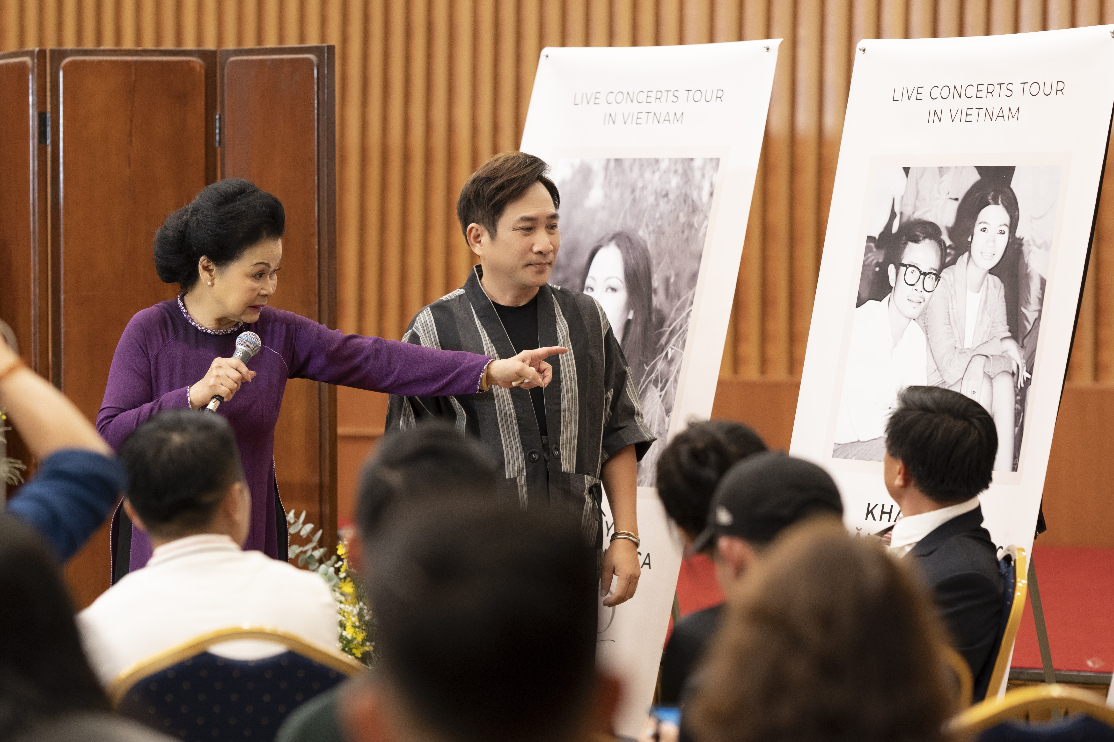 danh ca Khanh Ly anh 4