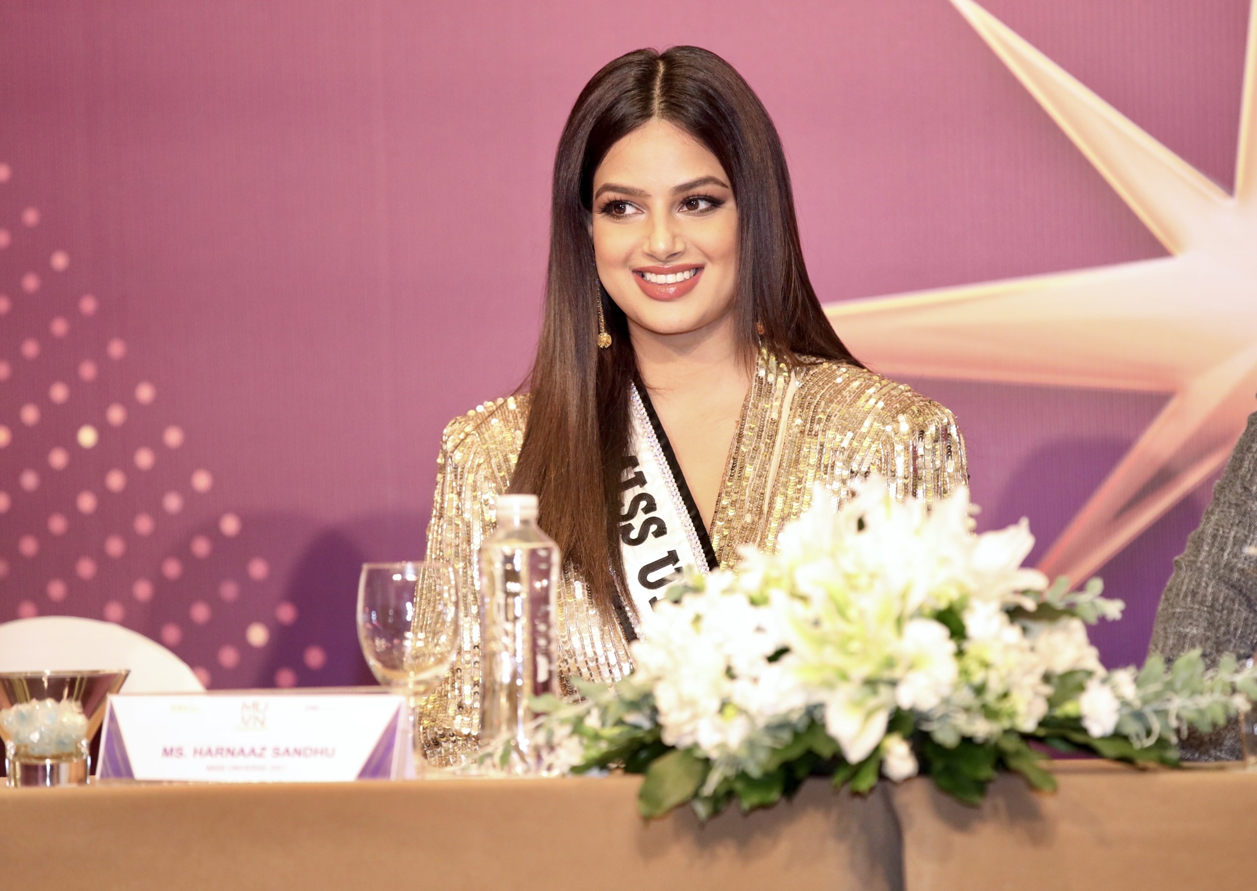 Harnaaz Sandhu anh 3