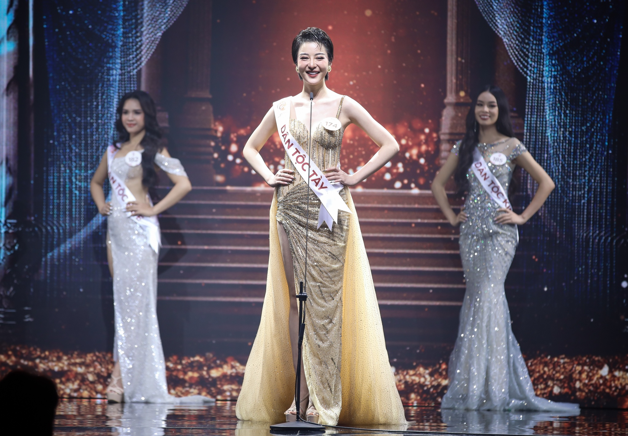 thi sinh hoa hau cac dan toc viet nam anh 4