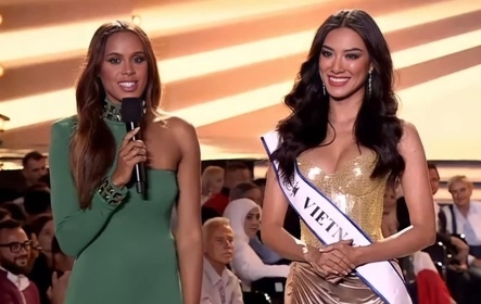 Giay phut Kim Duyen doi vuong mien A hau 2 cua Hoa hau Sieu quoc gia hinh anh