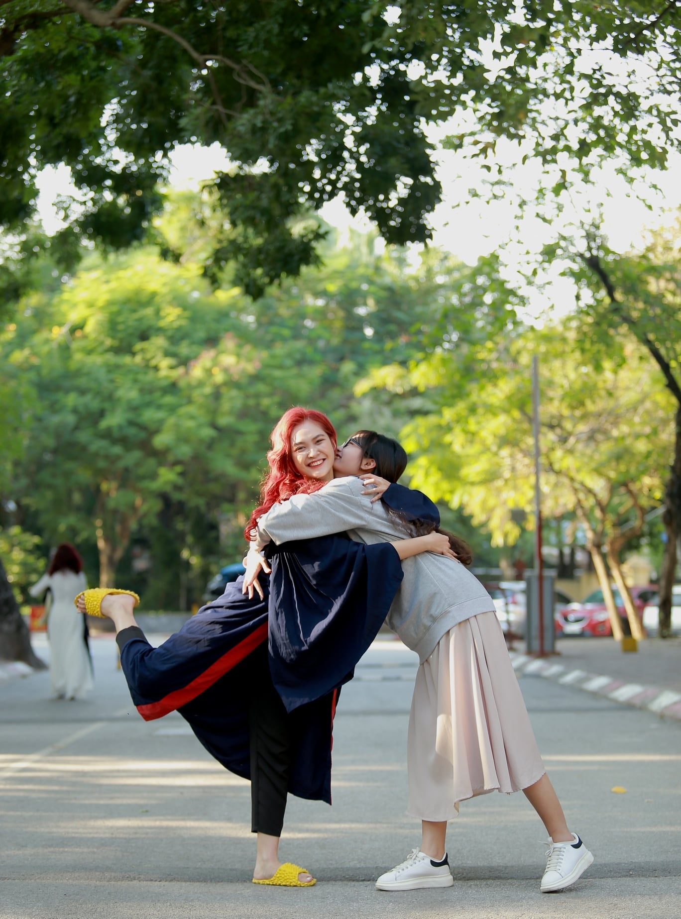 hoa hau thuy hang anh 6