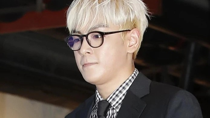 Dien mao moi cua T.O.P (Big Bang) hinh anh