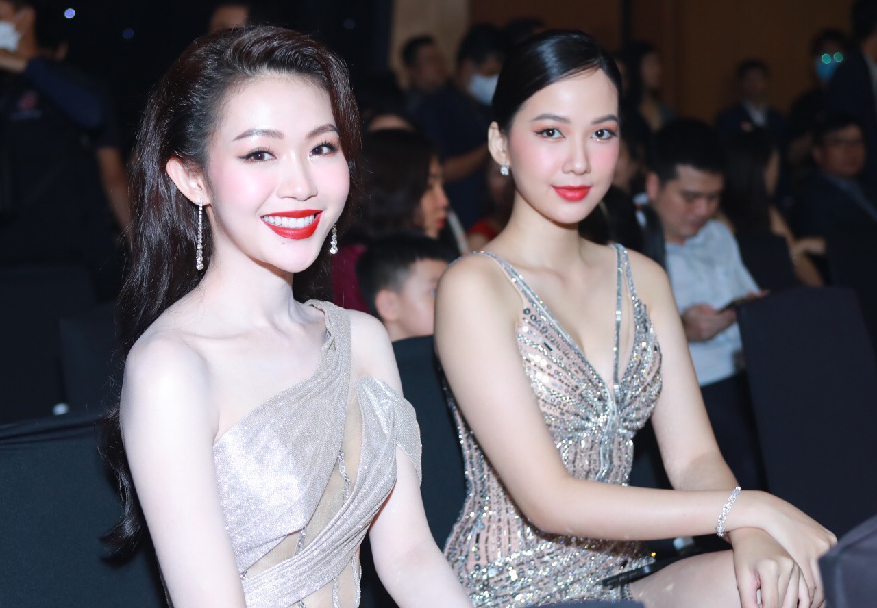 Cach kiem tien tu cuoc thi hoa hau o Viet Nam hinh anh