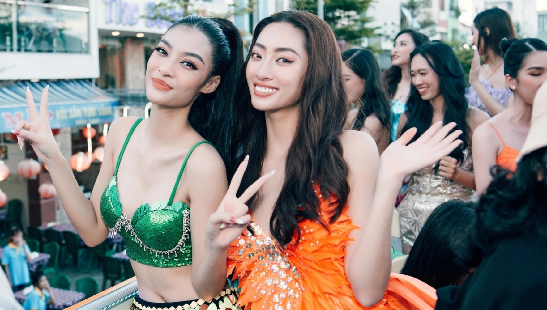 Co 22 cuoc thi hoa hau trong nam nay hinh anh