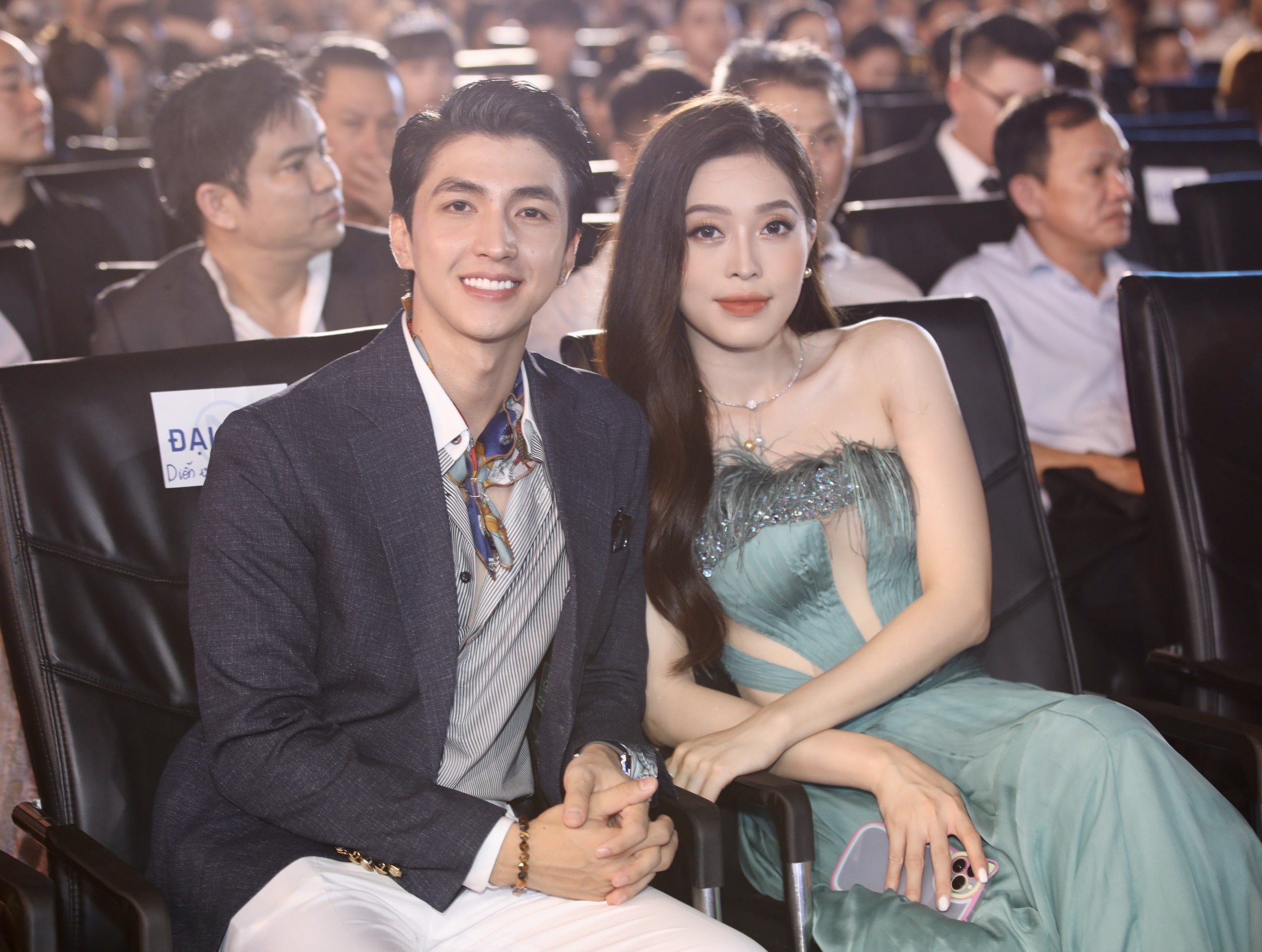 hoa hau the gioi Viet nam anh 5