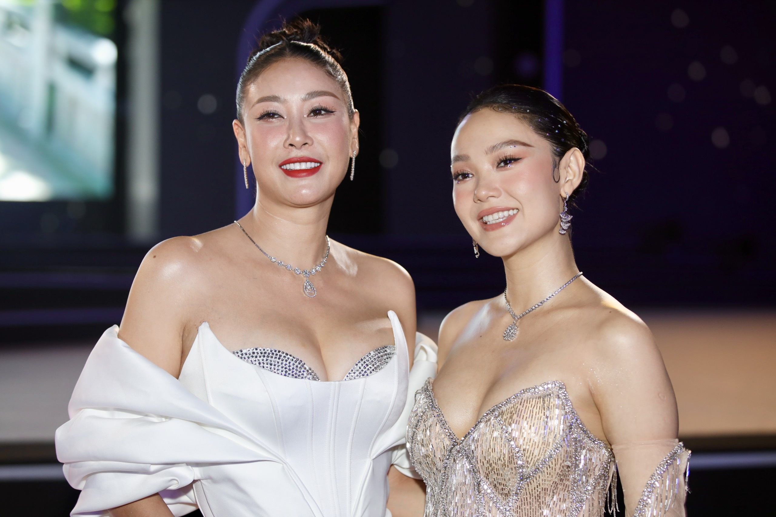 hoa hau the gioi Viet nam anh 1